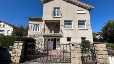 Maison individuelle Vals près le Puy 141 M2